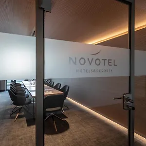 https://novotel-duesseldorf-airport.dortmundhotels.net